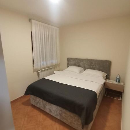 App Fratrici Appartement Umag Buitenkant foto